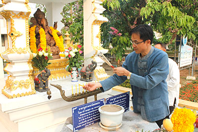 บวงสรวงพระพิฆเนศวร พระภูมิเจ้าที่ เพื่อความเป็นสิริมงคลในโอกาสเดือนสงกรานต์ ปีใหม่ไทย