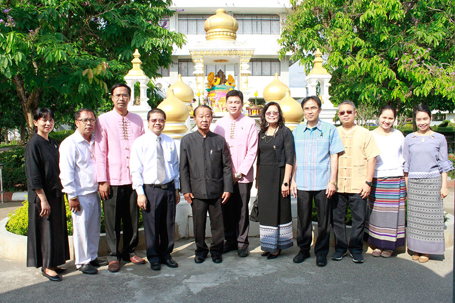 ร่วมบวงสรวงพระพิฆเนศวร พระภูมิเจ้าที่ และร่วมรดน้ำดำหัวอาจารย์อาวุโส คณะวิทยาการจัดการ