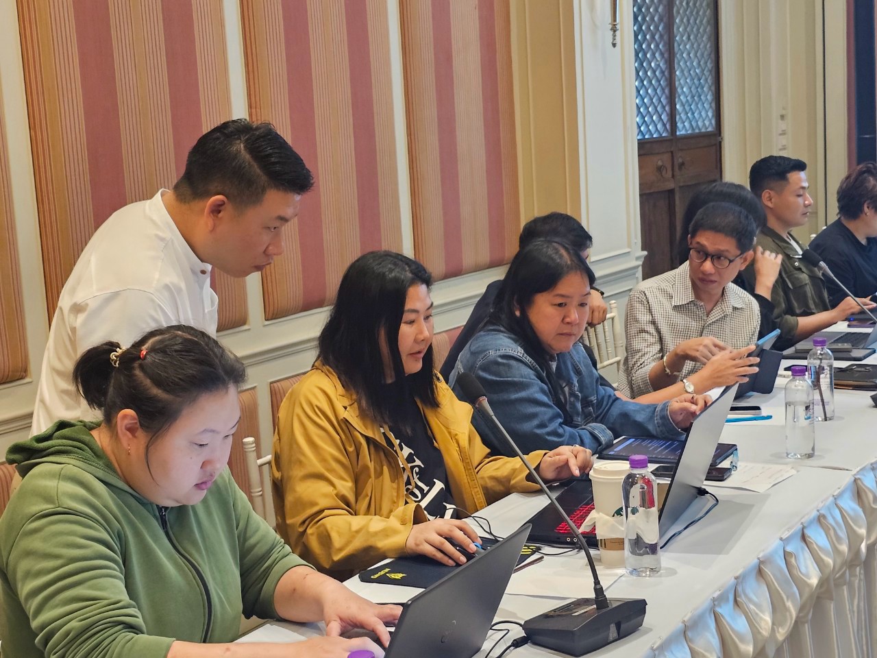 “AI Skills for Alumni : Work Smarter with AI 