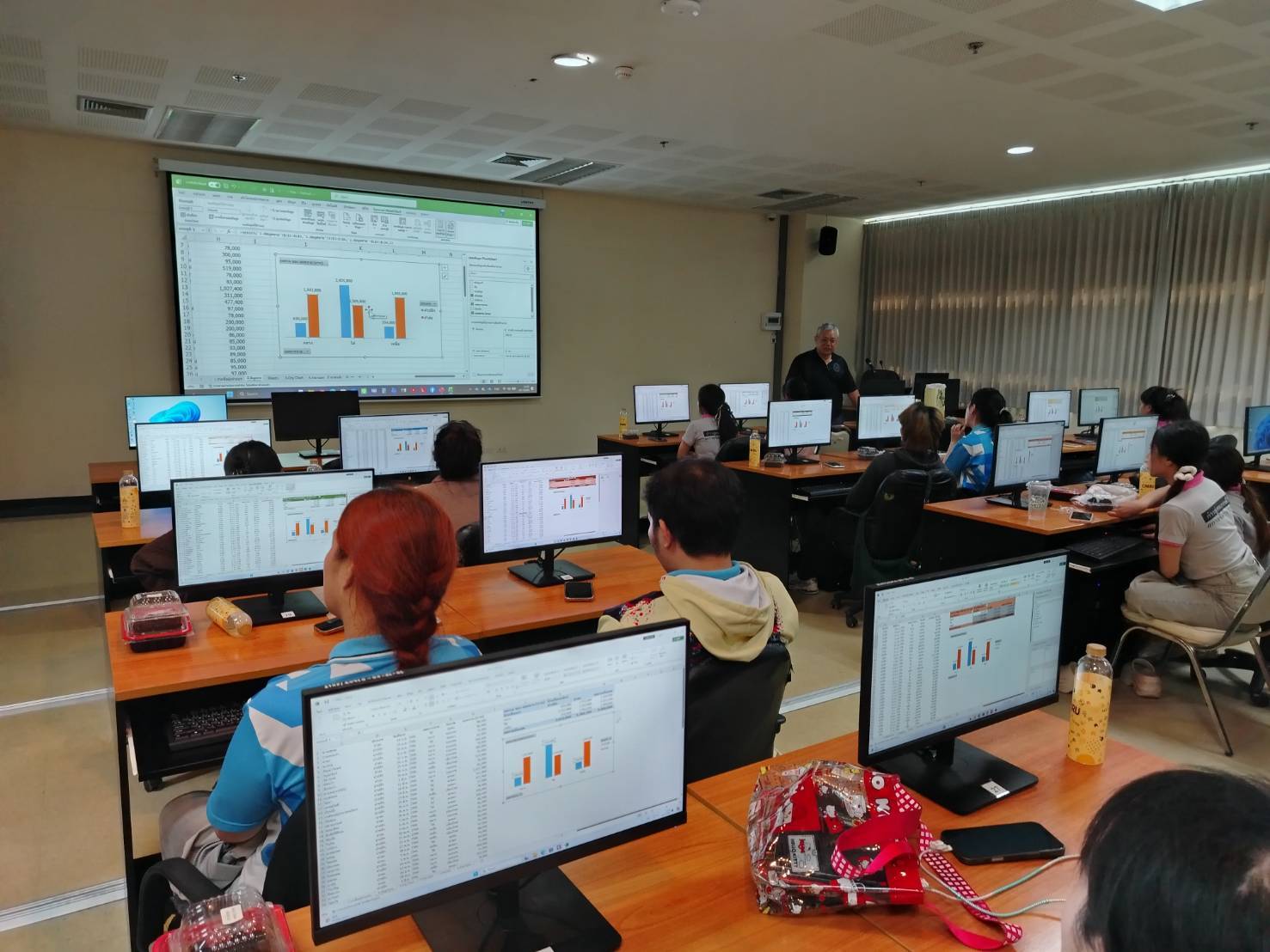 หลักสูตรการจัดการ จัดอบรมเทคนิคการใช้ Microsoft Office อย่างมืออาชีพ